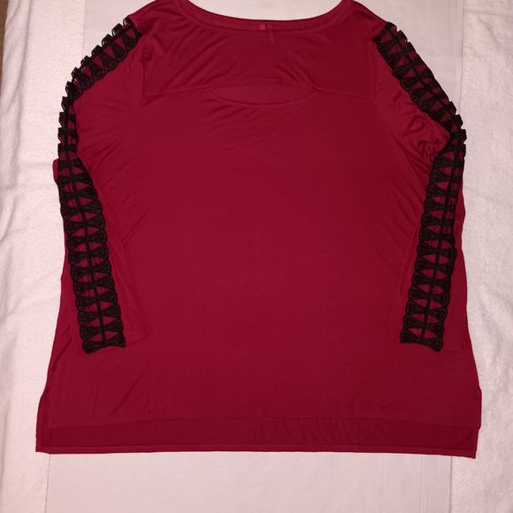 LOVE SCARLETT WOMEN'S LONG SLEEVE TOP - Picture 5 of 10